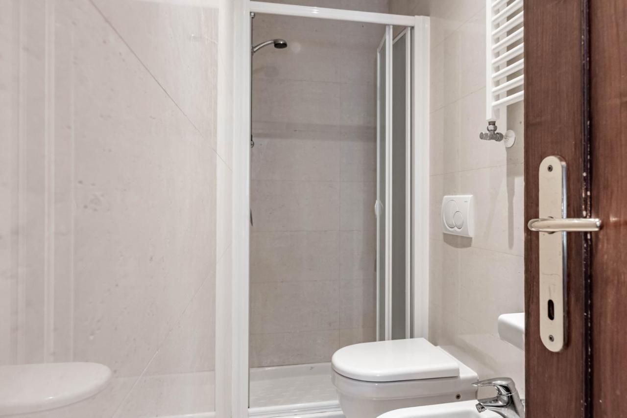 Apartamento Venezia-San Marco View On Luxury Shopping Street Exterior foto